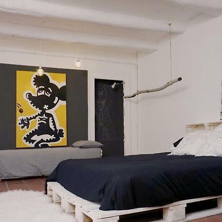 فيلا Art House In The Artist Workspace In The Center نابولي المظهر الخارجي الصورة