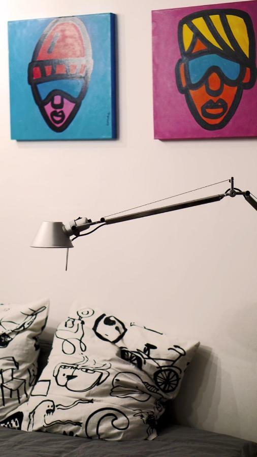 فيلا Art House In The Artist Workspace In The Center نابولي المظهر الخارجي الصورة